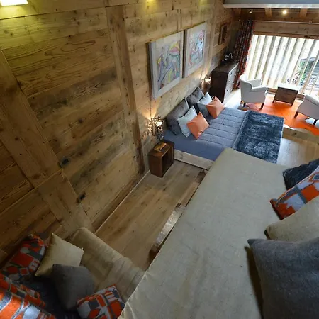 Bed & Breakfast La Maison De Dolphe De Charme & Art Gallery Brusson