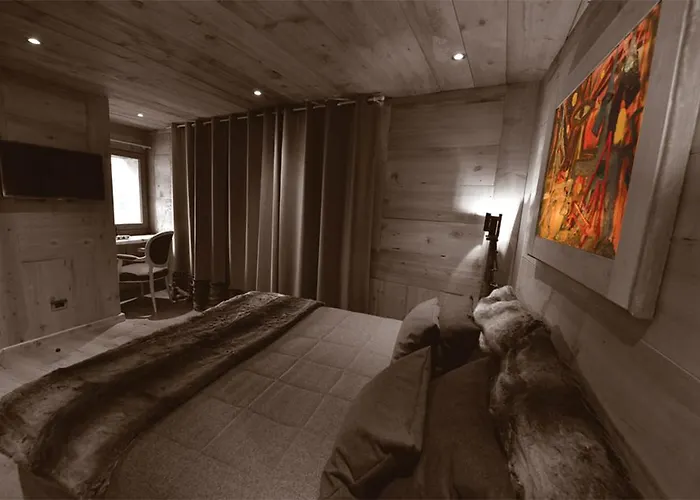 La Maison De Dolphe De Charme & Art Gallery Bed & Breakfast Brusson