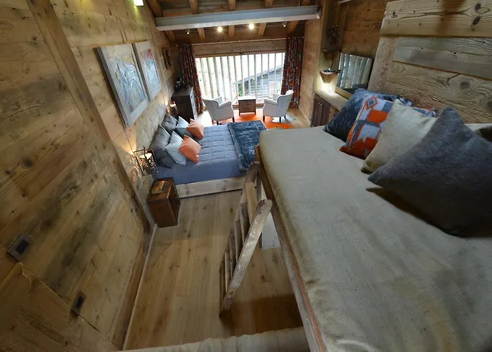 La Maison De Dolphe De Charme & Art Gallery 3* Brusson